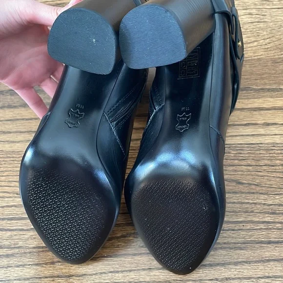 Tory Burch Colton 85MM Galleon Leather Bootie in Perfect Black